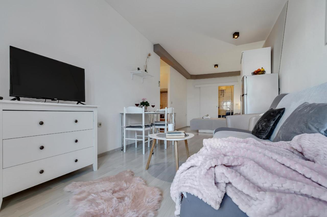 Apartmani Luna บาชกาโวดา ภายนอก รูปภาพ