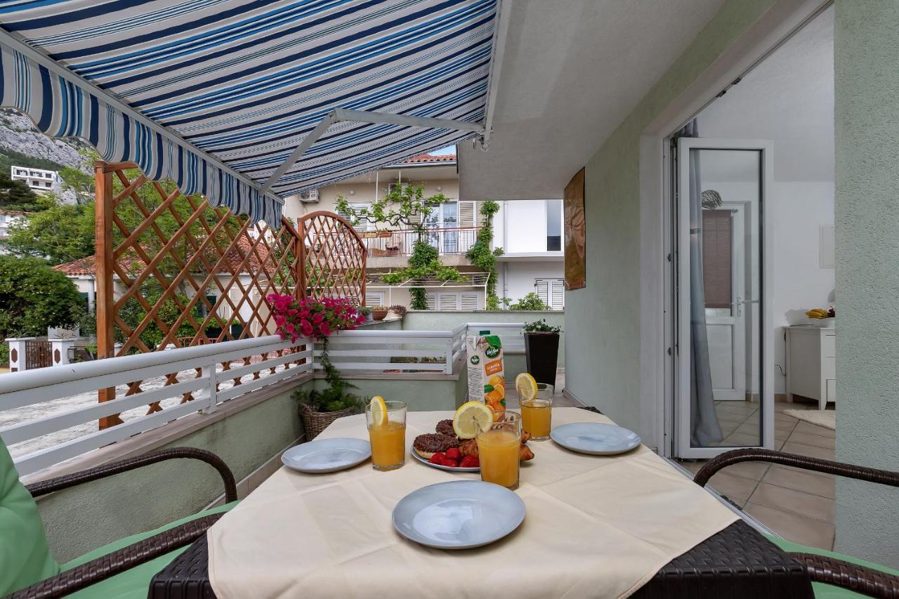 Apartmani Luna บาชกาโวดา ภายนอก รูปภาพ