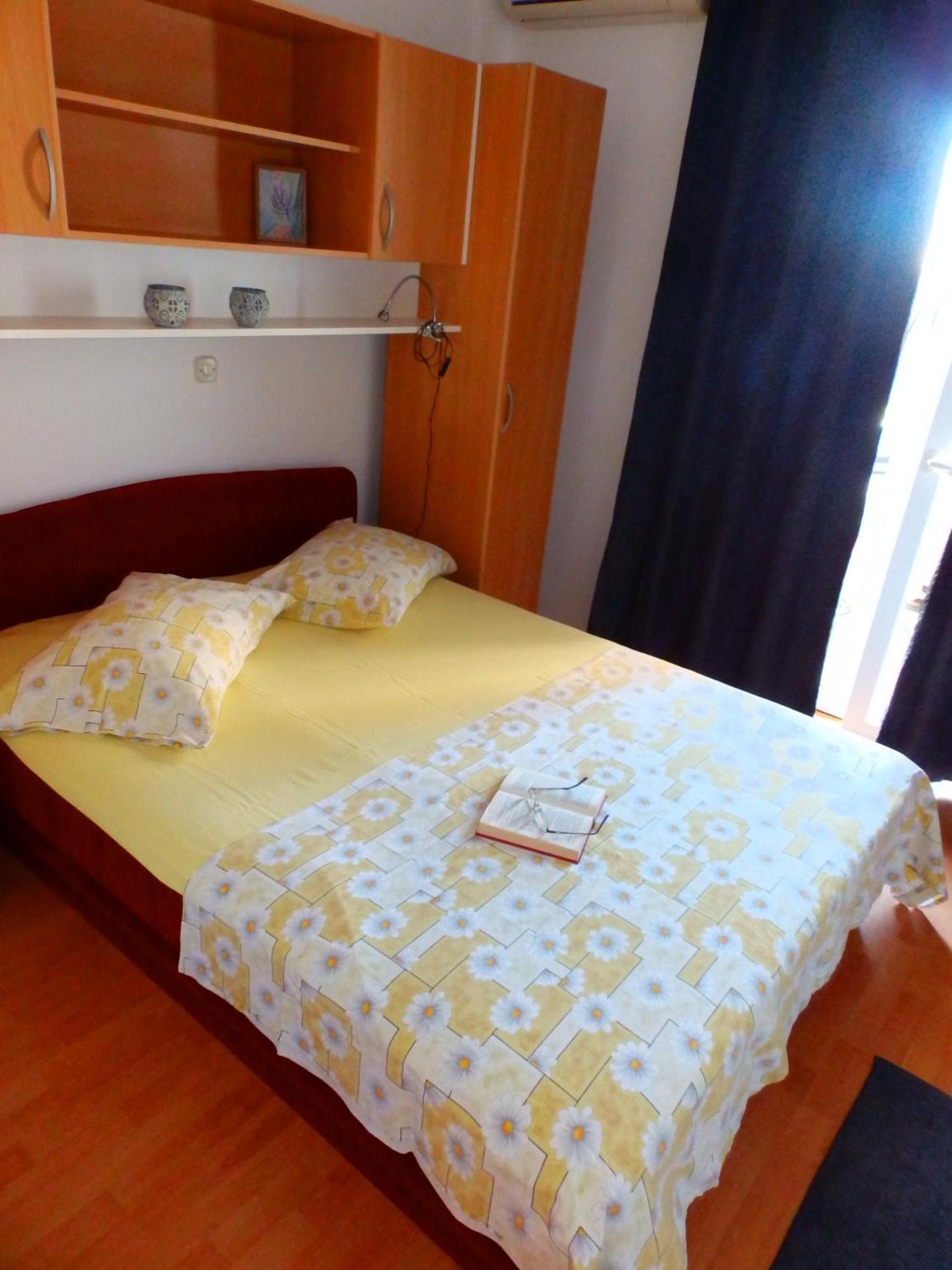 Apartmani Luna บาชกาโวดา ห้อง รูปภาพ