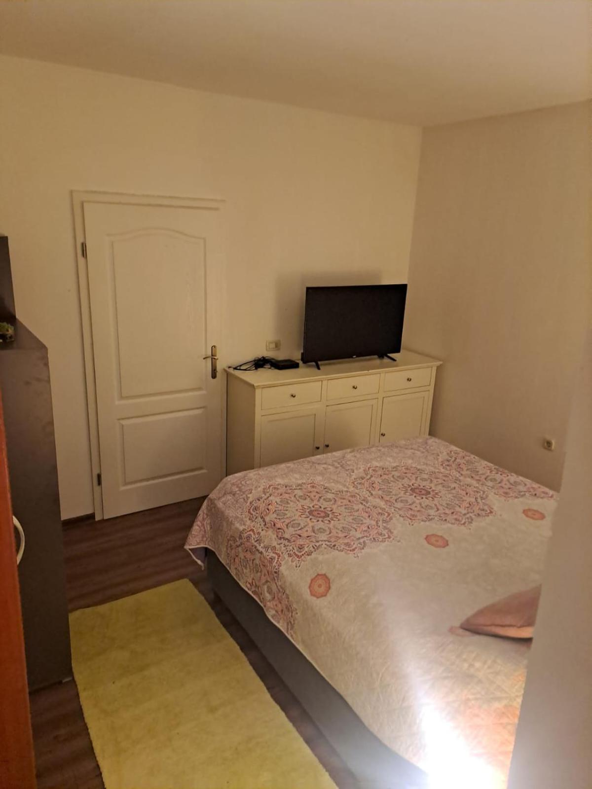 Apartmani Luna บาชกาโวดา ภายนอก รูปภาพ